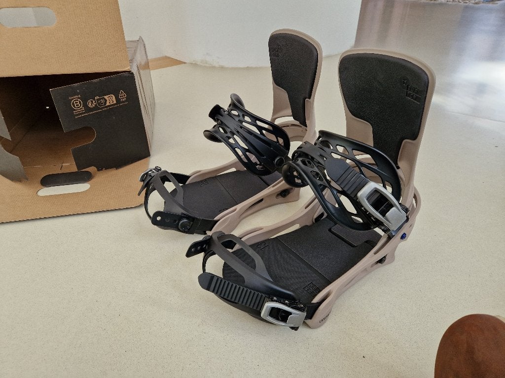 Burton Cartel Re-Flex Bindings Medium (nieuw), Ophalen of Verzenden, Nieuw, Bindingen