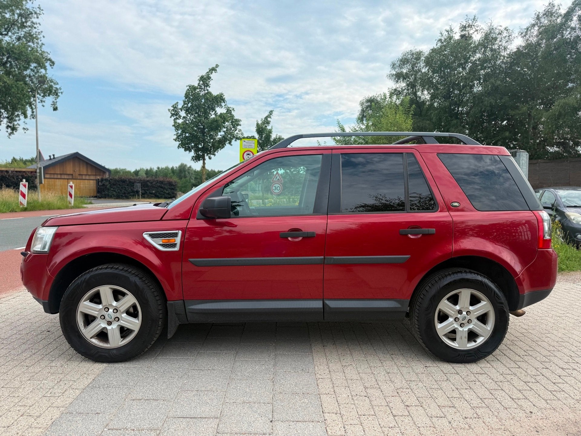 Land Rover Freelander 2.2 TD4 S Automaat Airco Cruise Psenso, Auto's, Land Rover, Gebruikt, 4 cilinders, 2000 kg, Bedrijf