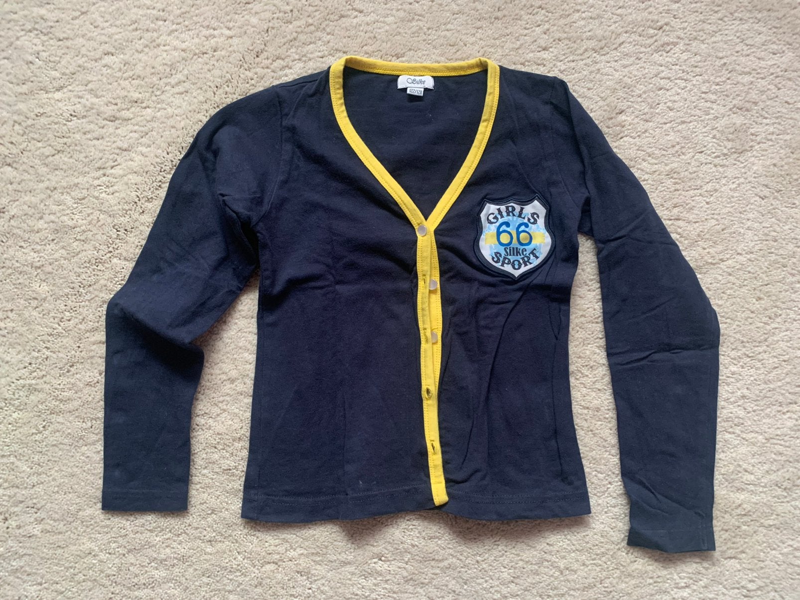 Vest 122/128, Ophalen of Verzenden, Zo goed als nieuw, Meisje, Trui of Vest