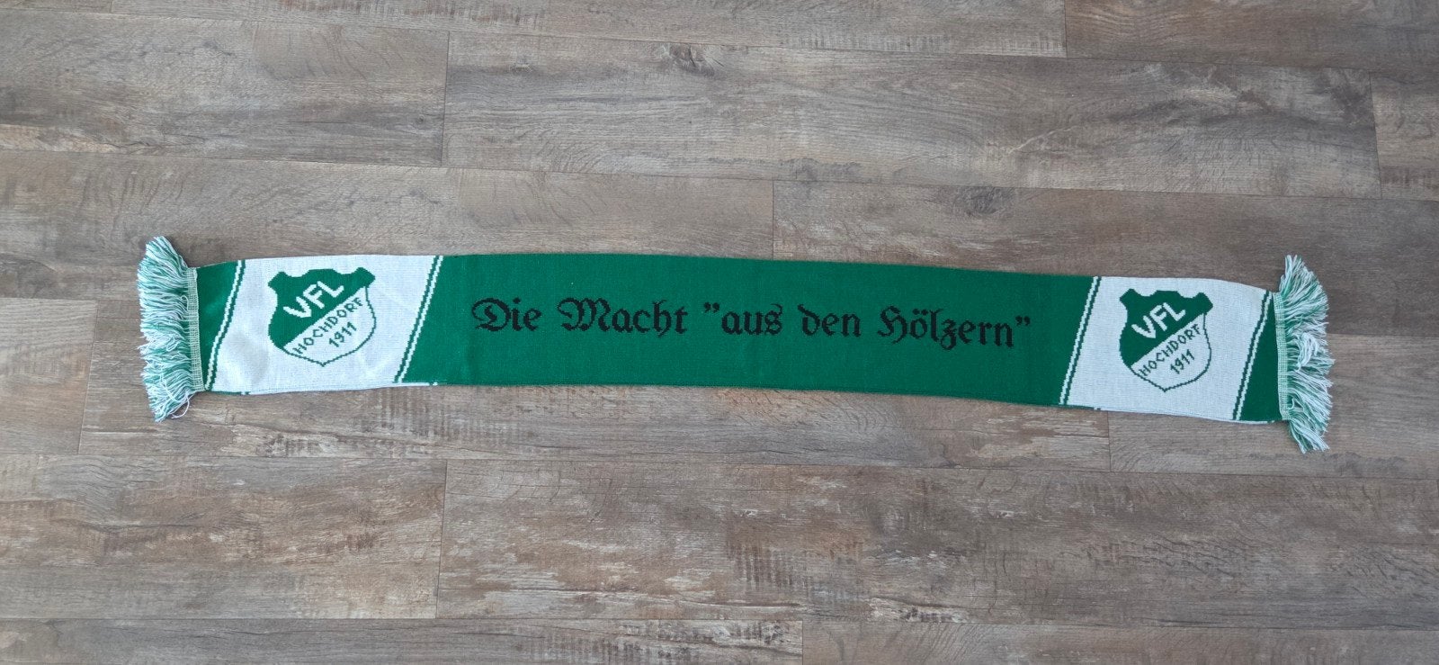 Sjaal VFL Hochdorf, Verzamelen, Ophalen of Verzenden, Zo goed als nieuw, Buitenlandse clubs, Vaantje of Sjaal