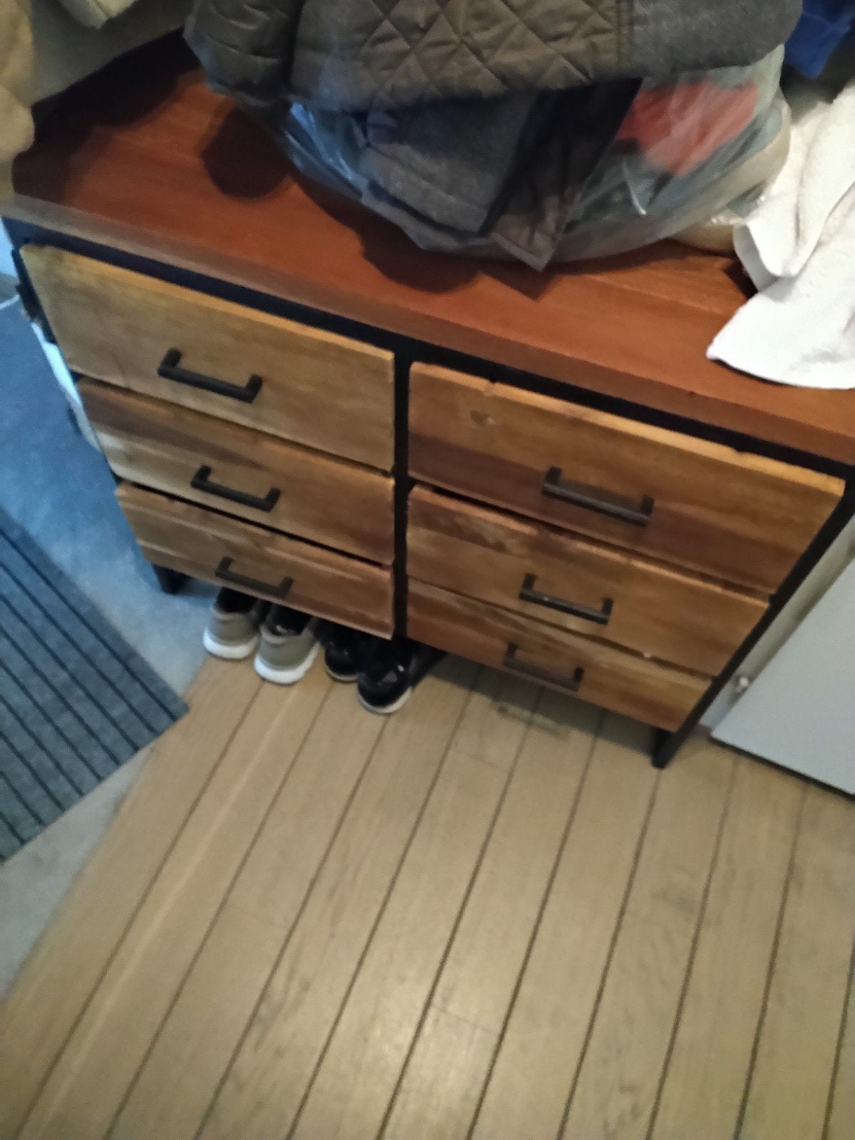 halkaste tv kast commode, 3 of 4 laden, Minder dan 100 cm, 25 tot 50 cm, 50 tot 100 cm