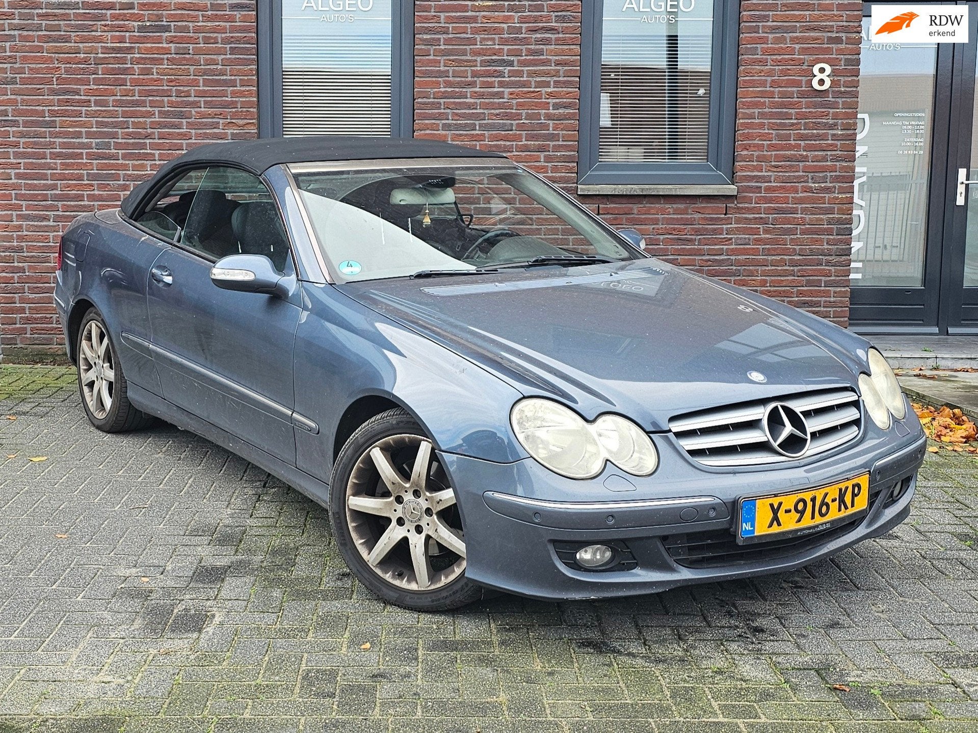 Mercedes-Benz CLK-klasse Cabrio 280 Elegance / LPG / Export, Auto's, Achterwielaandrijving, Gebruikt, Cabriolet, Bedrijf