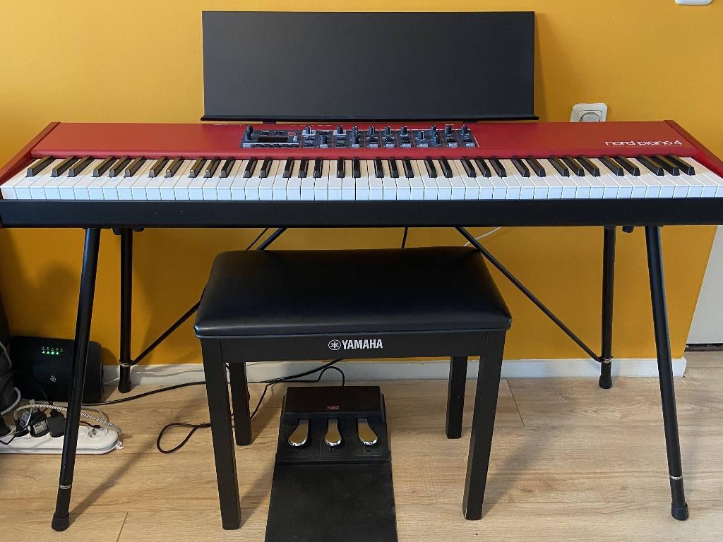 Nord Piano 4 88, Ophalen, Overige kleuren, Digitaal, Zo goed als nieuw