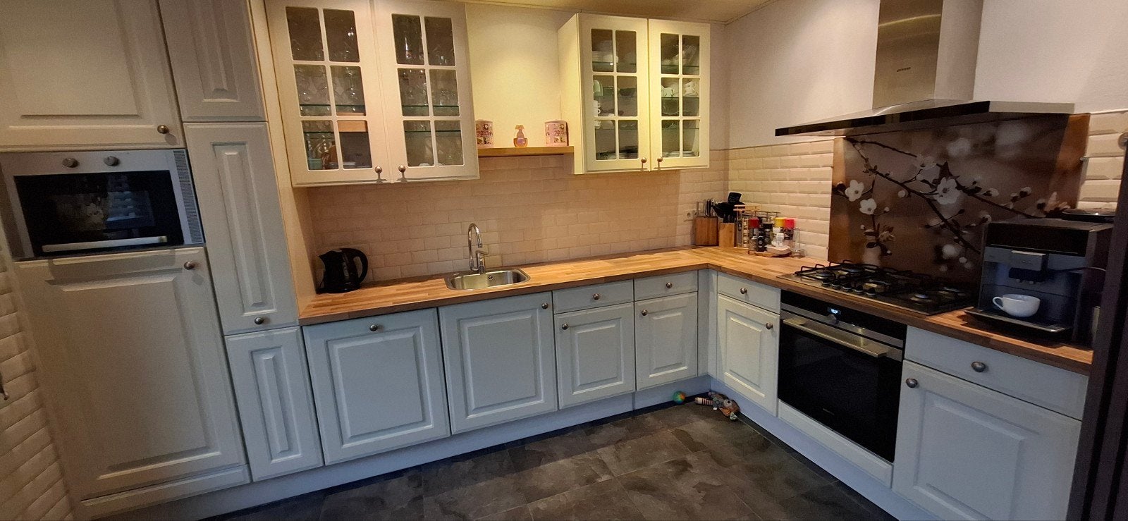 Complete Hoekkeuken met Siemens en Whirlpool apparatuur, Ophalen, Gebruikt, Hoekkeuken, Hout