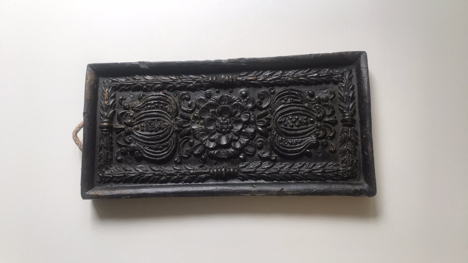 Ornament van bijenwas, Verzenden