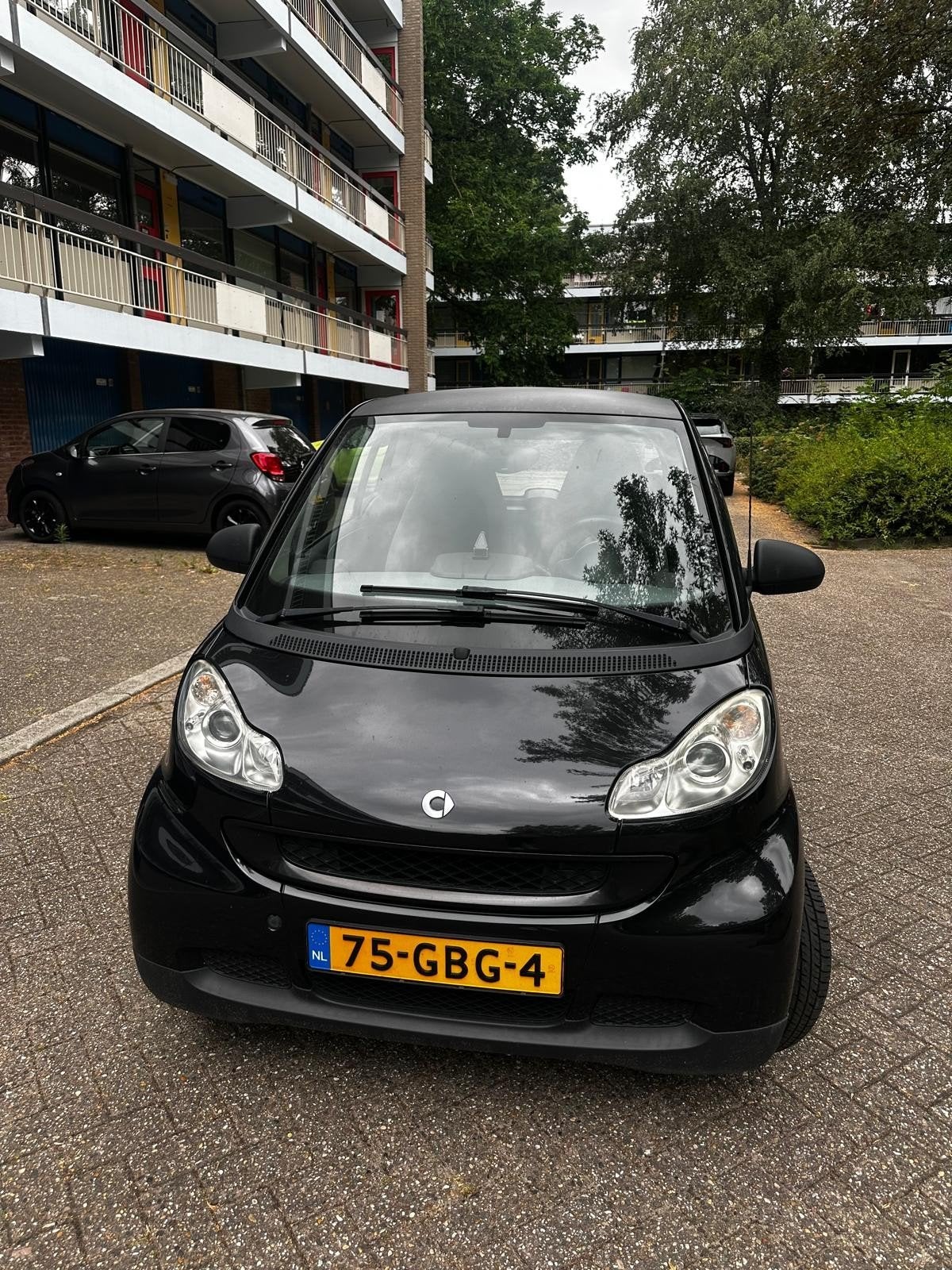 Smart ForTwo 1.0 45KW Coupe MHD AUT 2008 Zwart, Achterwielaandrijving, 18 €/maand, 61 pk, Zwart
