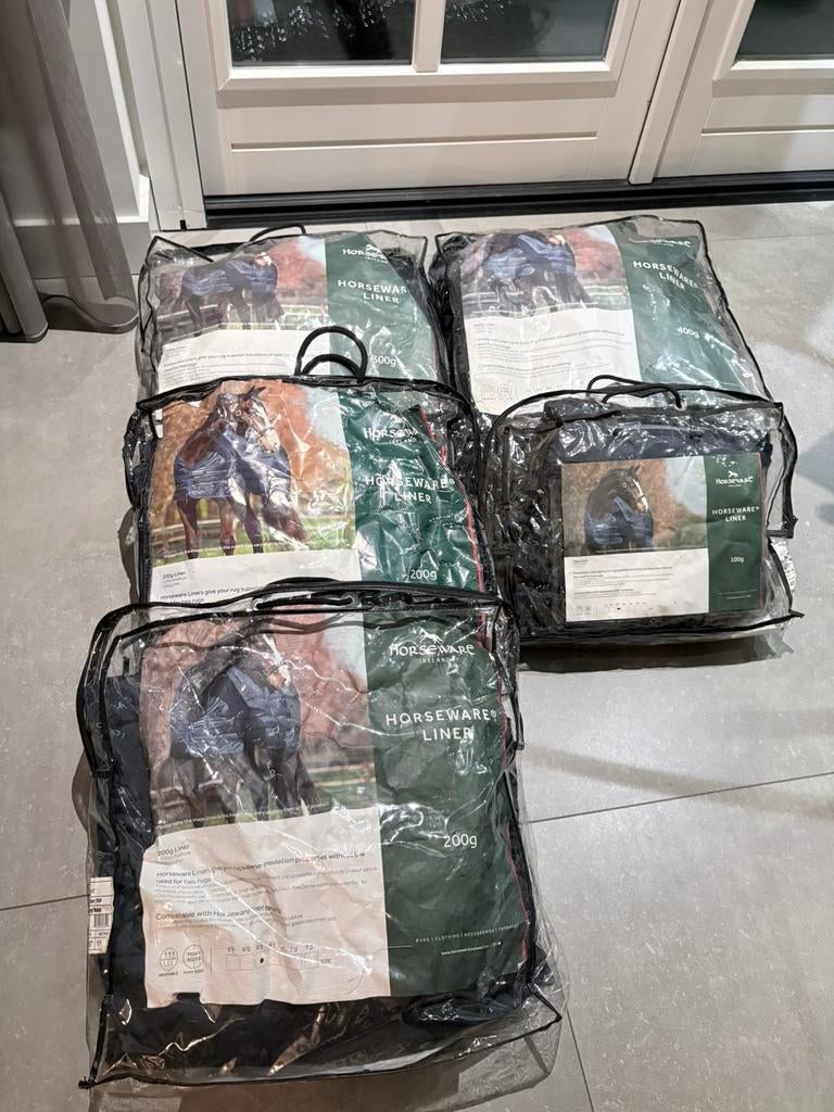 Horseware liner set. 100, 2x 200, 300 en 400 grams, Ophalen of Verzenden, Gebruikt, Deken