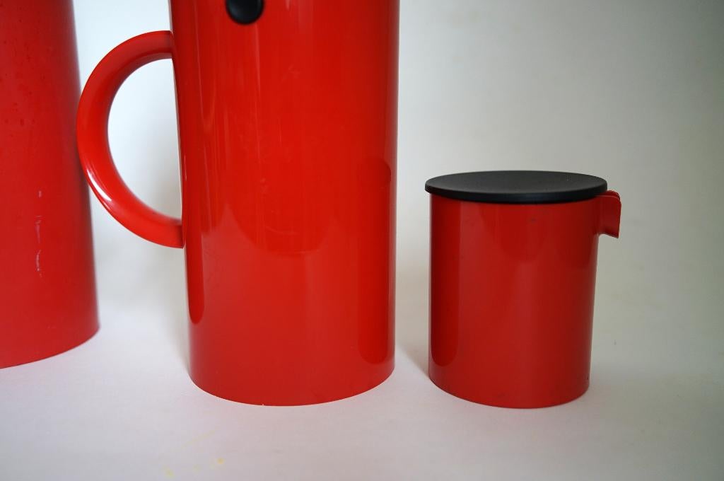 stelton melkkan rood kunststof design picnic, Overige materialen, Gebruikt, Overige typen, Ophalen of Verzenden