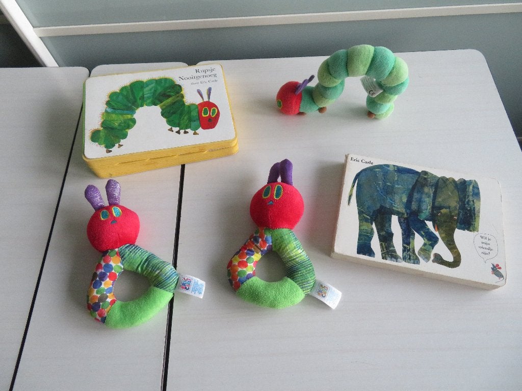 RUPSJE NOOITGENOEG + WIL JE MIJN VRIENDJE ZIJN Eric Carle, Gelezen, Ophalen of Verzenden, 2 tot 3 jaar, Uitklap-, Voel- of Ontdekboek