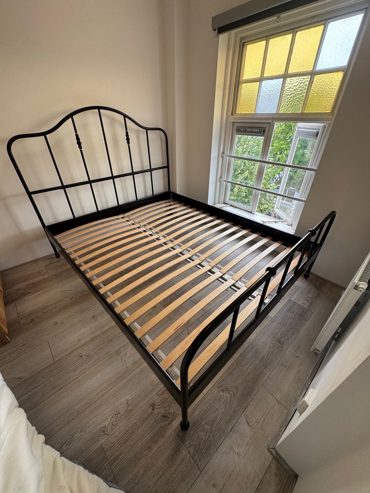 IKEA bedframe 160x200 incl lattenbodem (en optioneel matras), Ophalen, Zwart, Tweepersoons, Zo goed als nieuw