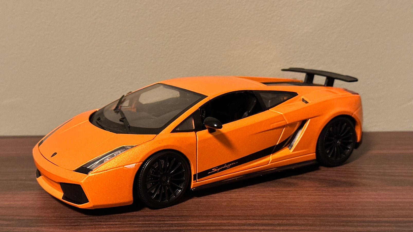 Lamborghini Gallardo Superleggera, Hobby en Vrije tijd, Ophalen of Verzenden, Zo goed als nieuw, Bburago
