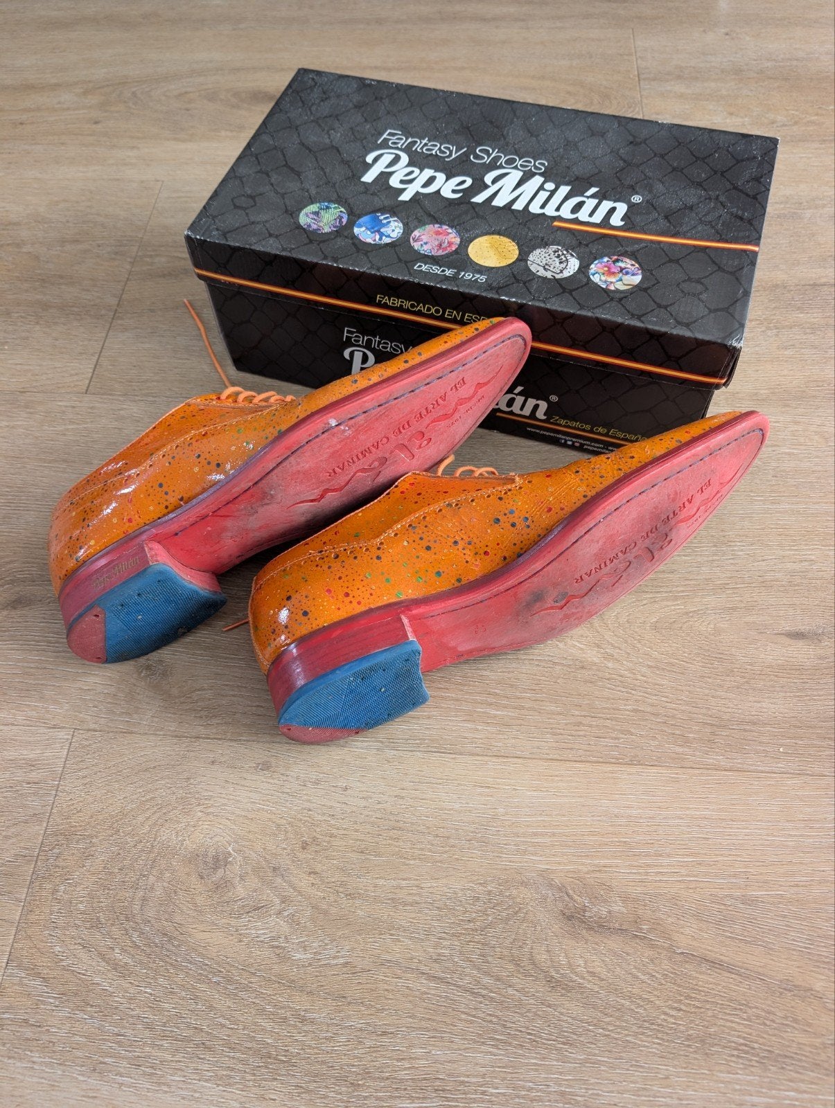 Pepe Milan schoenen, Ophalen