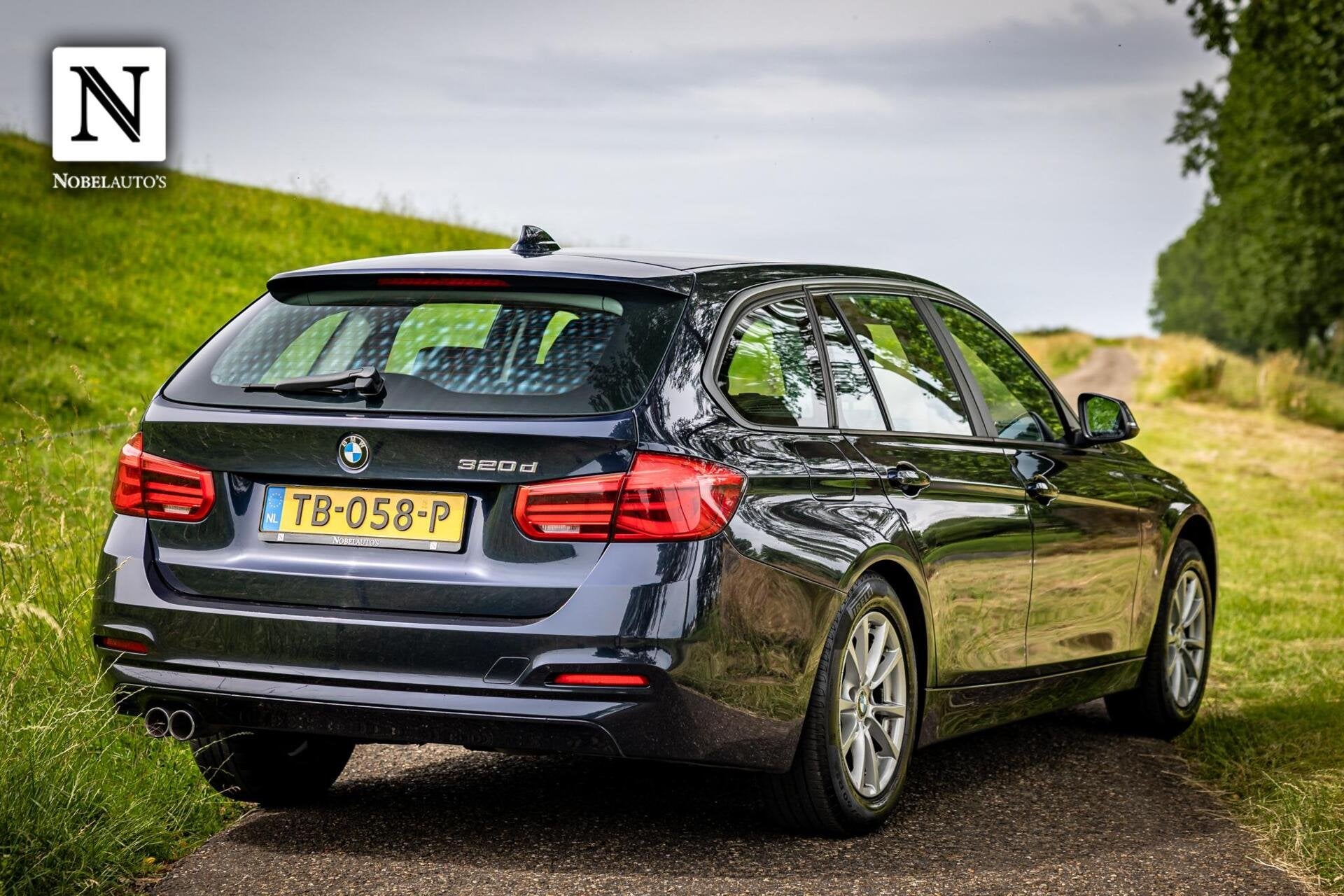 BMW 3-serie Touring 320d Centennial Executive | Nette auto, Auto's, Automaat, 745 kg, Achterwielaandrijving, Euro 6
