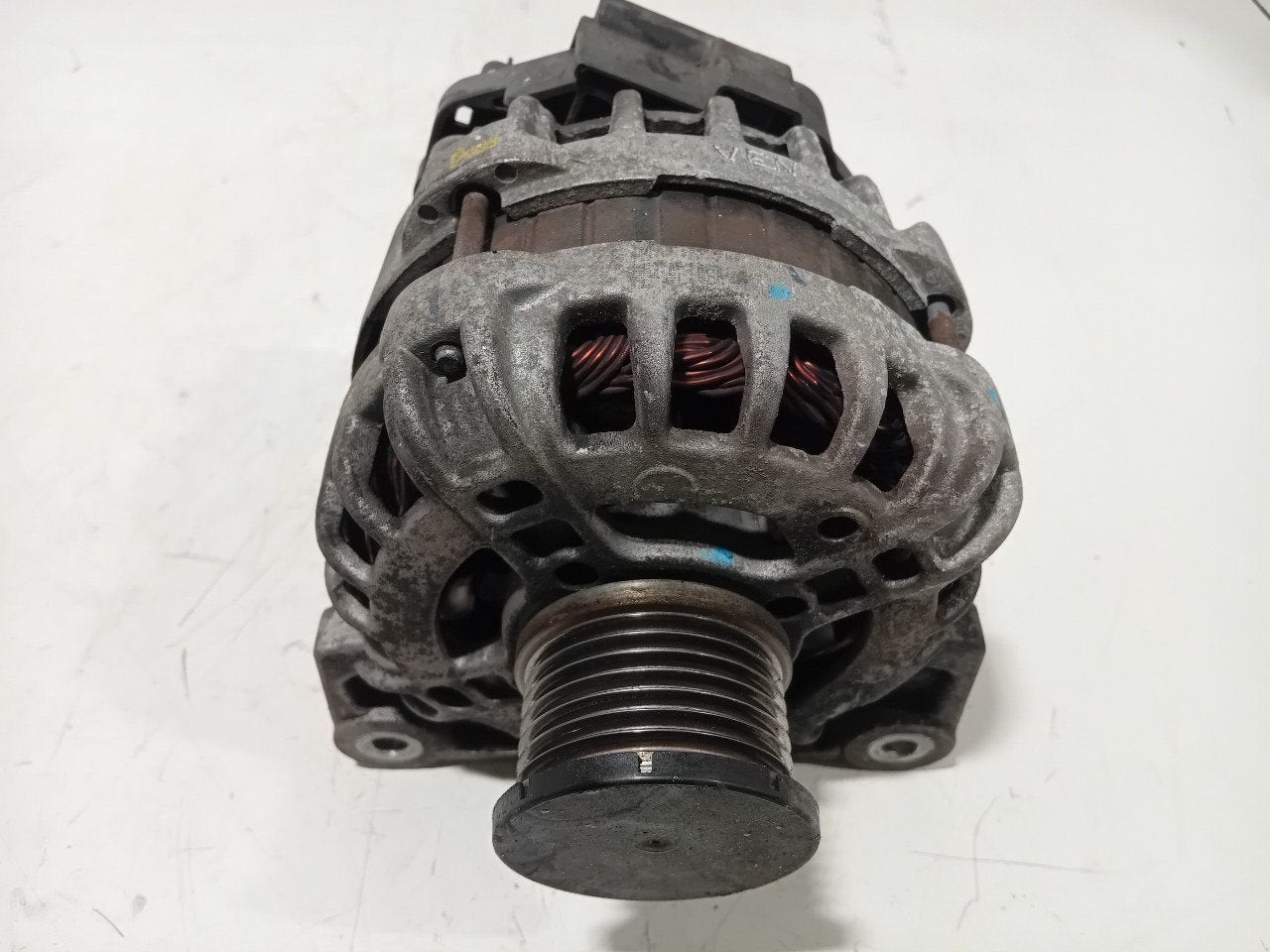 Dynamo Renault Clio, Onderdelen@venauto.nl, Gebruikt, Ettenseweg 76, 4706 PB Roosendaal, The Netherlands, Herkomst onderdeel bekend
