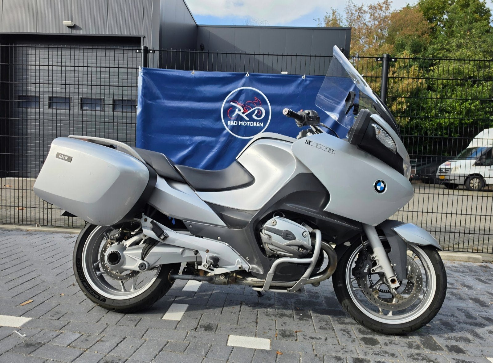 bmw r 1200 r, 2 cilinders, Motorrijbewijs A, Info@bmw-motorrad.de, Am Lilienberg 1, 85777 Fahrenzhausen, Duitsland