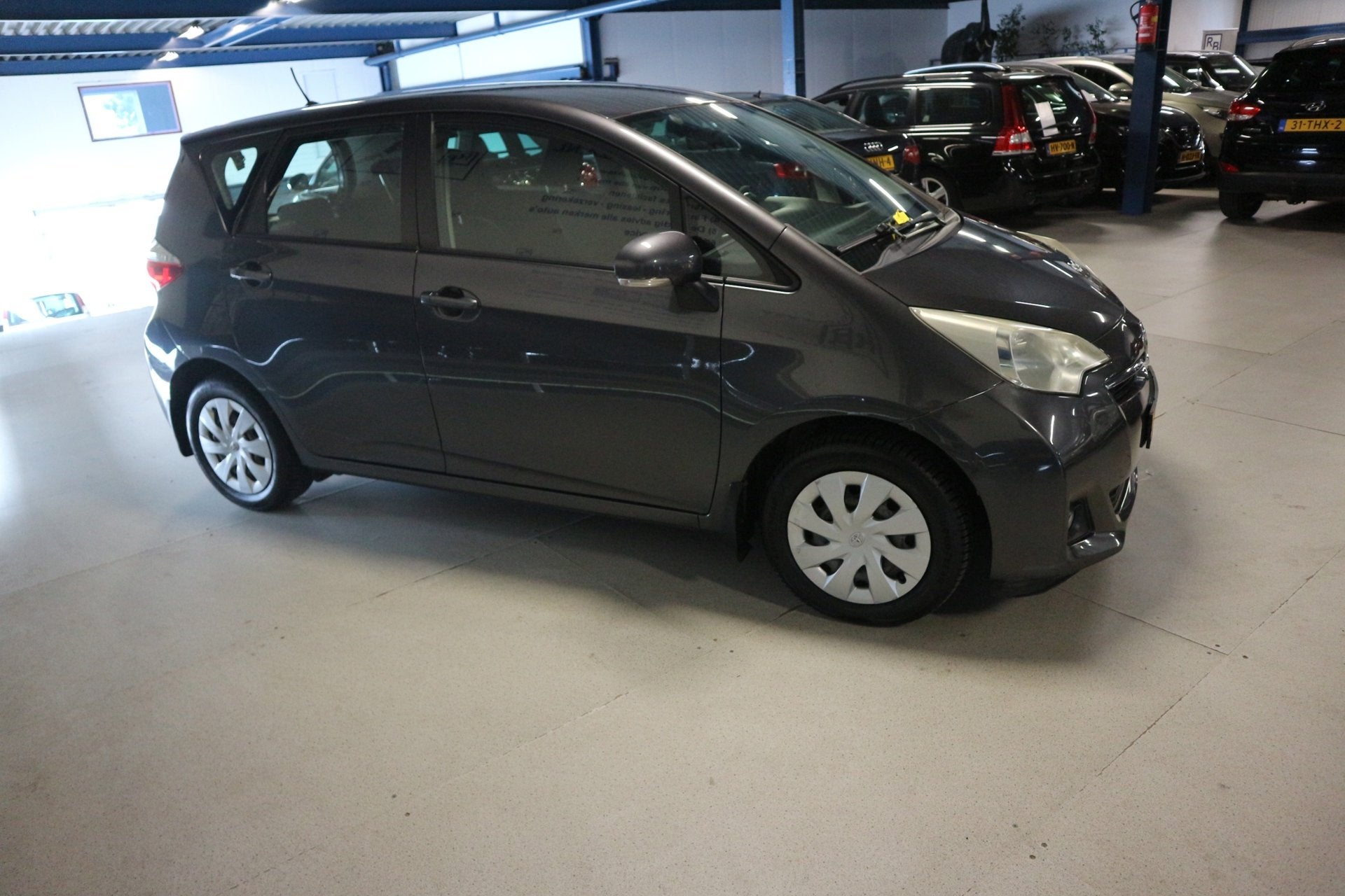 Toyota Verso-S 1.3 VVT-i Aspiration / NAP / NW APK / TOP DEA, Voorwielaandrijving, Euro 5, Gebruikt, 4 cilinders