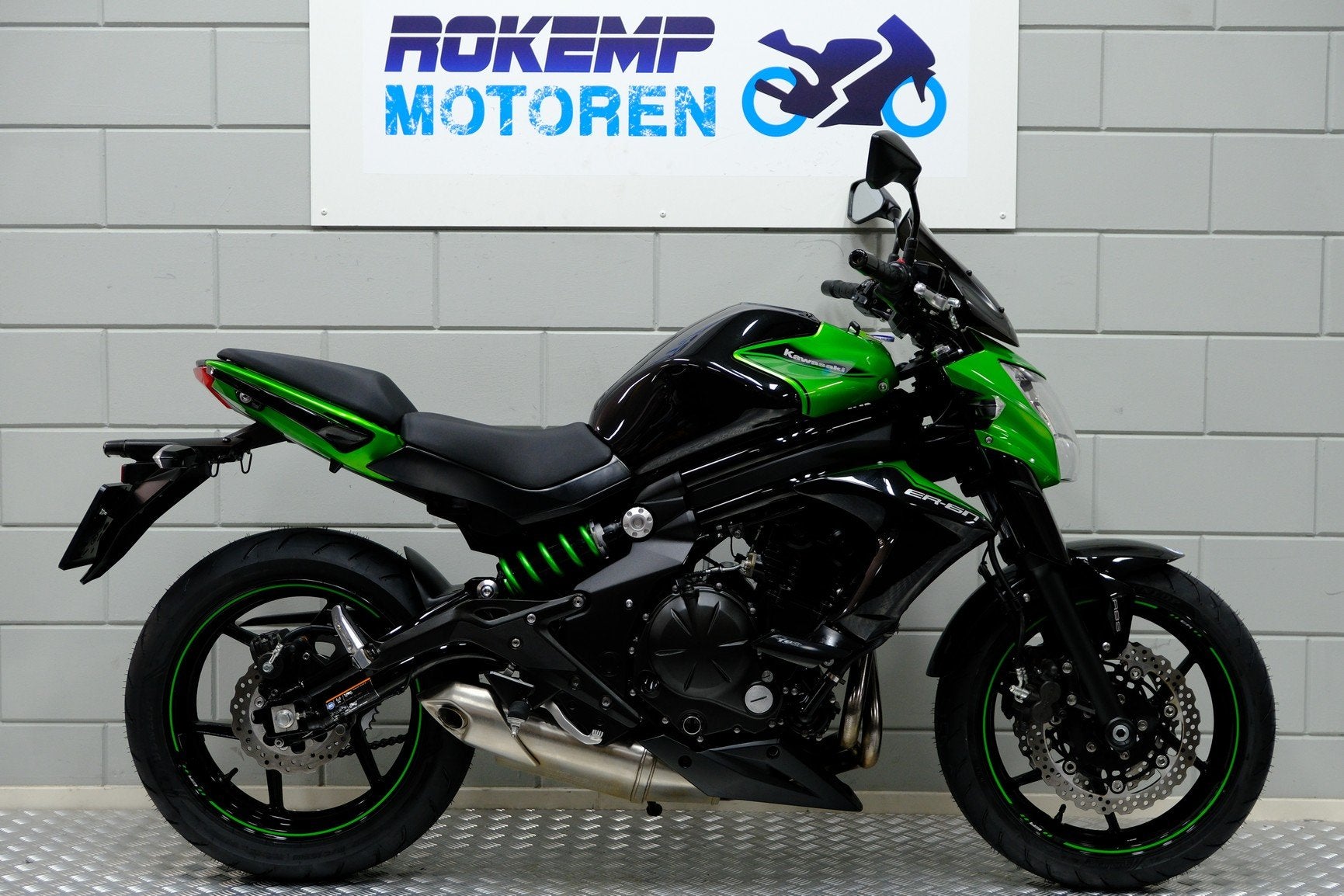 Kawasaki ER-6N ABS TOUR (bj 2016), Info@kawasaki.nl, Meer dan 35 kW, ABS, Jacobus Spijkerdreef 1-3
2132 PZ  Hoofddorp, NL