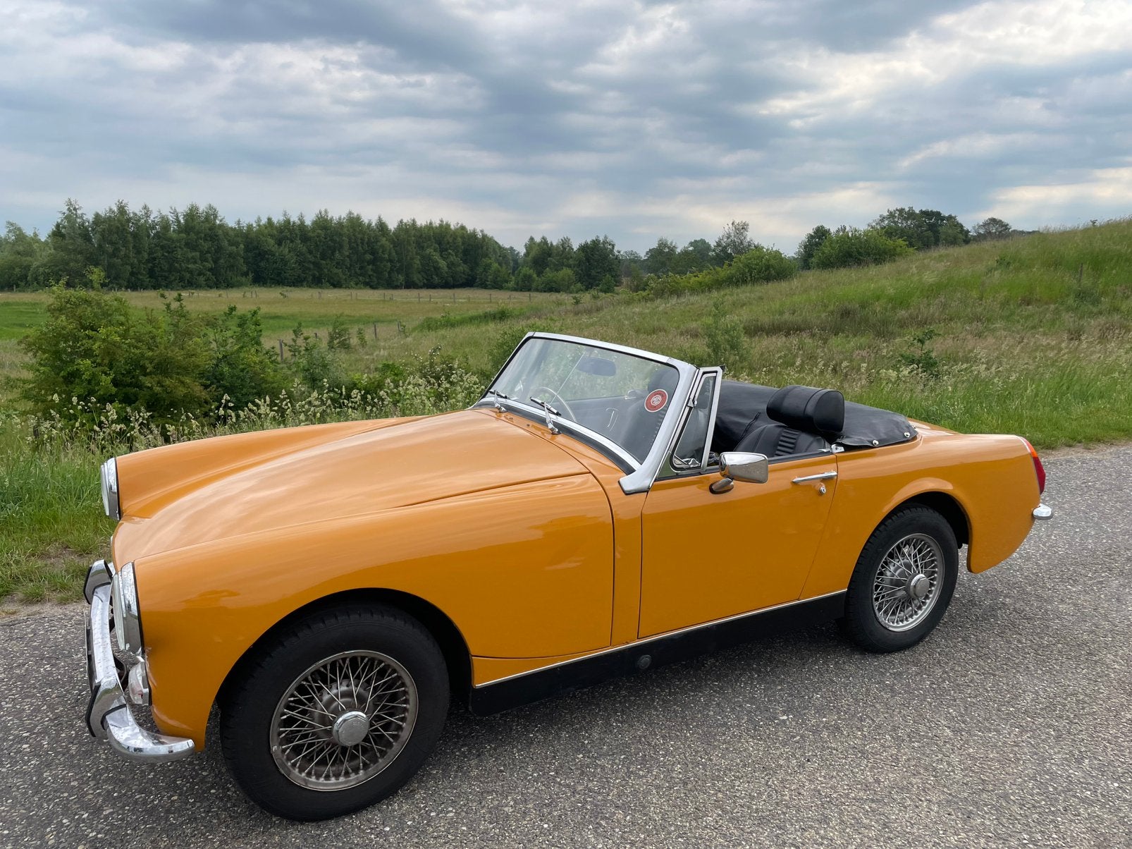 MG Midget 1.3 MK III 1973 Geel - RHD incl. Brantz tripmaster