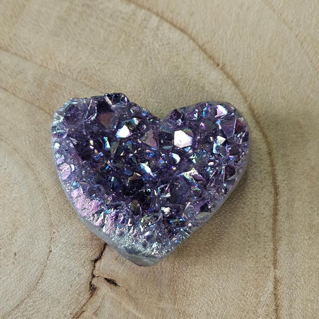Edelsteen, Amethist hart ruw NR14, cadeau, verzamelen, D, Nieuw, Ophalen of Verzenden, D