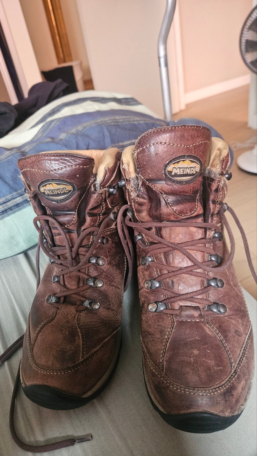 Meindl wandelschoenen maat 40/41, Ophalen, Gebruikt, Schoenen