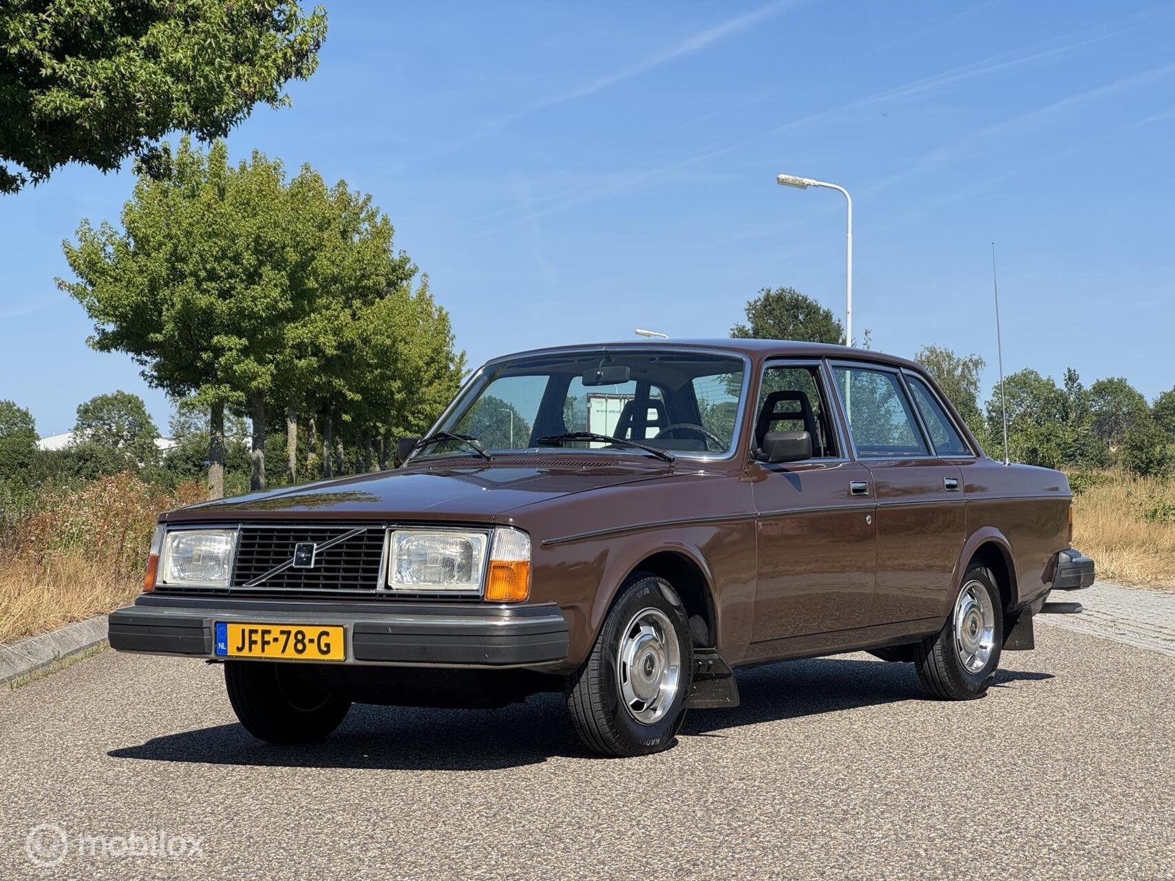 Volvo 244 2.1 GL 240, Auto's, Achterwielaandrijving, Elektrische ramen, Bruin, 10 km/l
