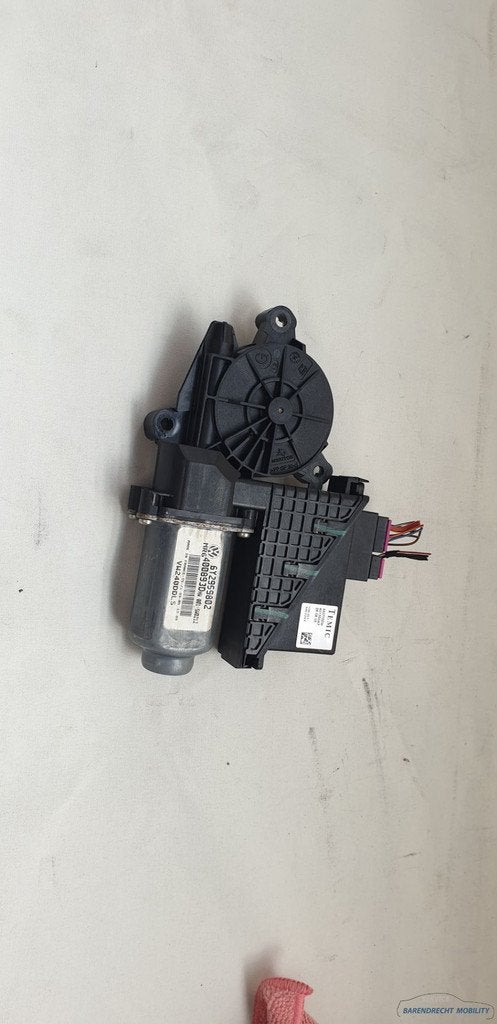 Raammotor Polo 9N3 facelift en Transporter T5 Volkswagen 6Y2