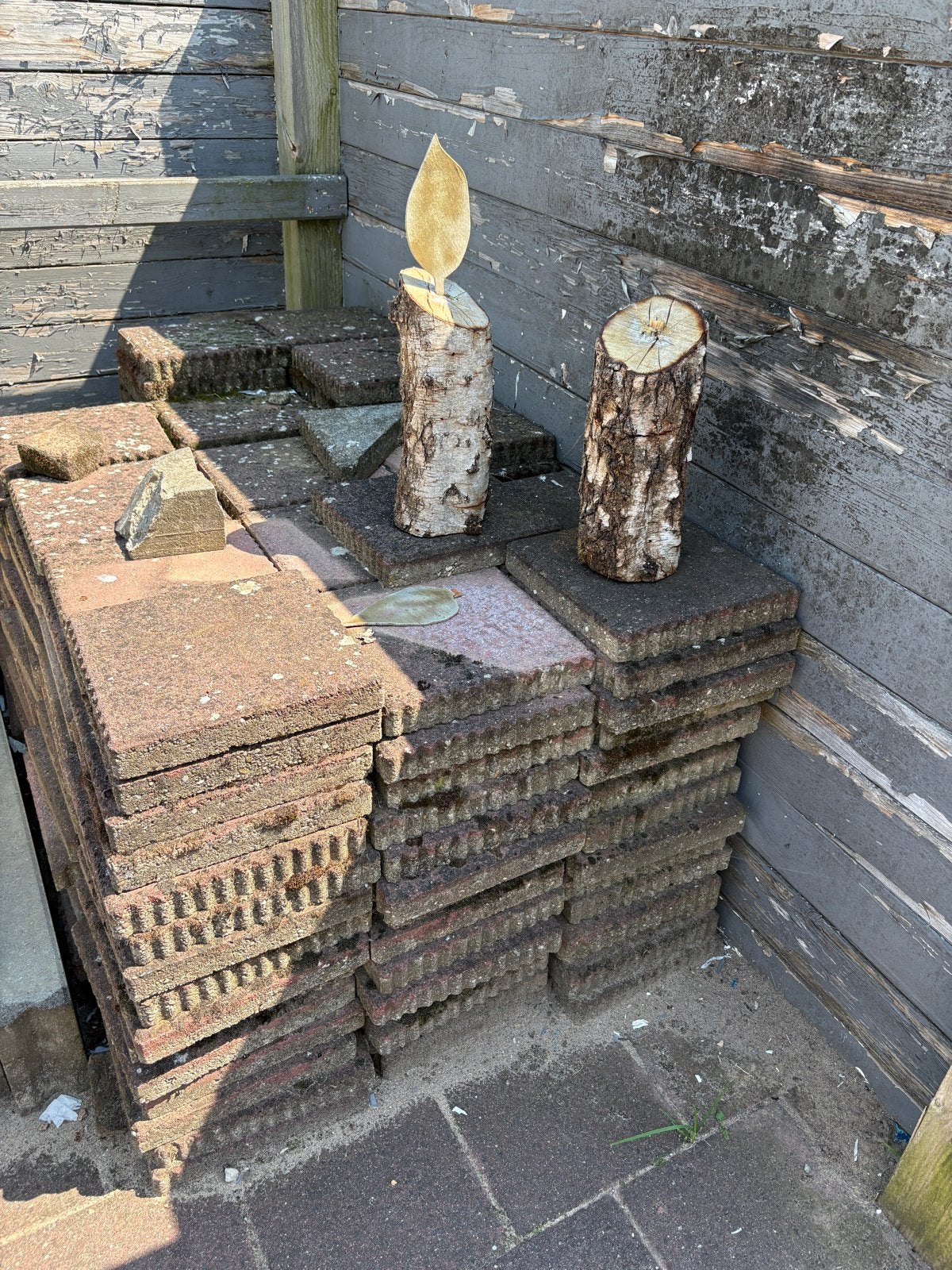 Gebruikte tegels buiten GRATIS, Tuin en Terras, Tegels en Klinkers, Ophalen, Overige materialen, Gebruikt, 10 m² of meer