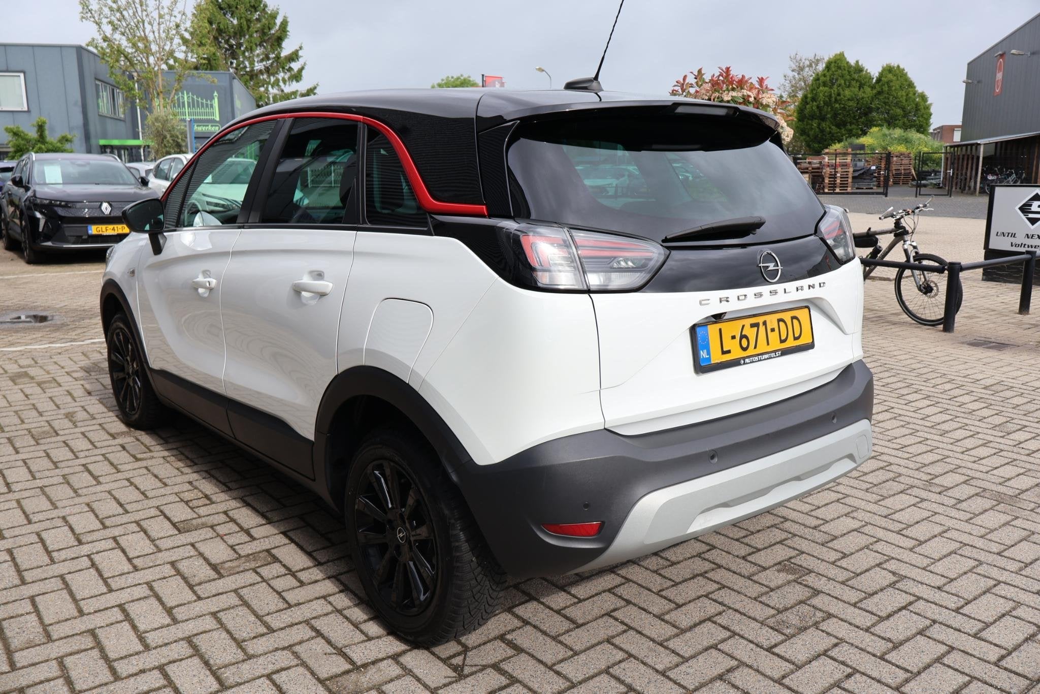 Opel Crossland 1.2 Turbo GS Line 1e Eigenaar | Dealer Onderh, Auto's, Dealer onderhouden, Gebruikt, 1199 cc, Wit