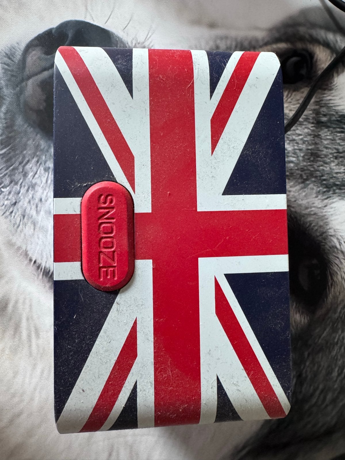 Wekker radio Union Jack - Werkt goed, Ophalen of Verzenden, Gebruikt, Digitaal