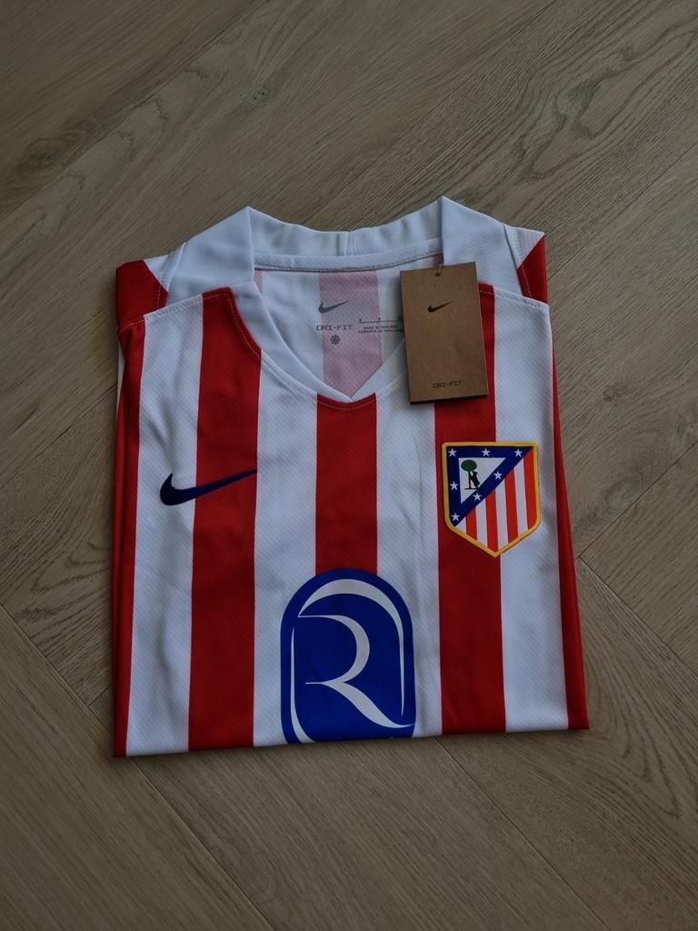 Atletico Madrid Thuisshirt 2025/2026 - Nieuw met kaartjes, Maat S, Ophalen of Verzenden, Nieuw, Shirt