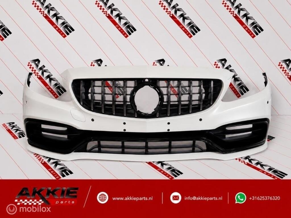 Mercedes C63 AMG facelift W205 Bumper voor, Gebruikt, Voor, Ophalen of Verzenden, Bumper