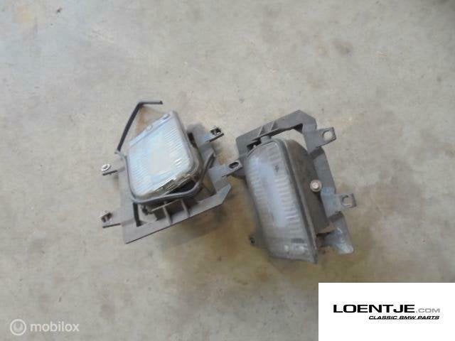 Mistlamp set bmw e30 type 2 325i 320i 318i 318is 316i, Gebruikt, Ophalen of Verzenden, BMW, BMW