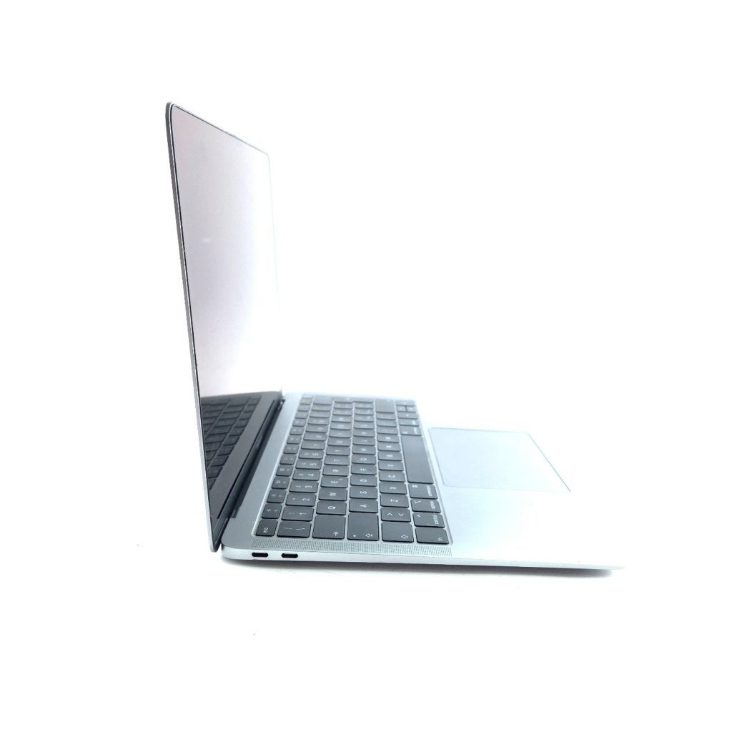 Foto 4 van Apple Macbook Air 2019, i5 8GB, 128GB, 583 Cycli | Netjes