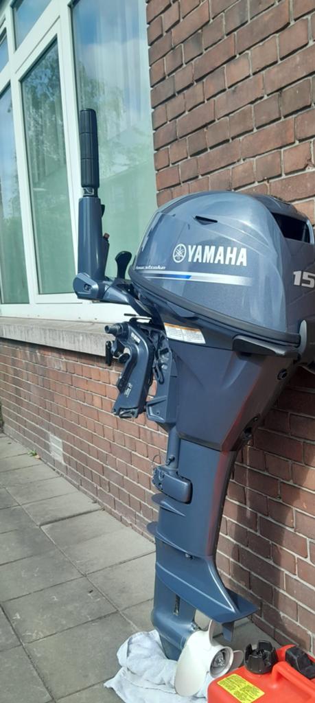 Yamaha 15 pk buitenboordmotor, Watersport en Boten, Ophalen, 10 tot 30 pk, Zo goed als nieuw, Buitenboordmotor