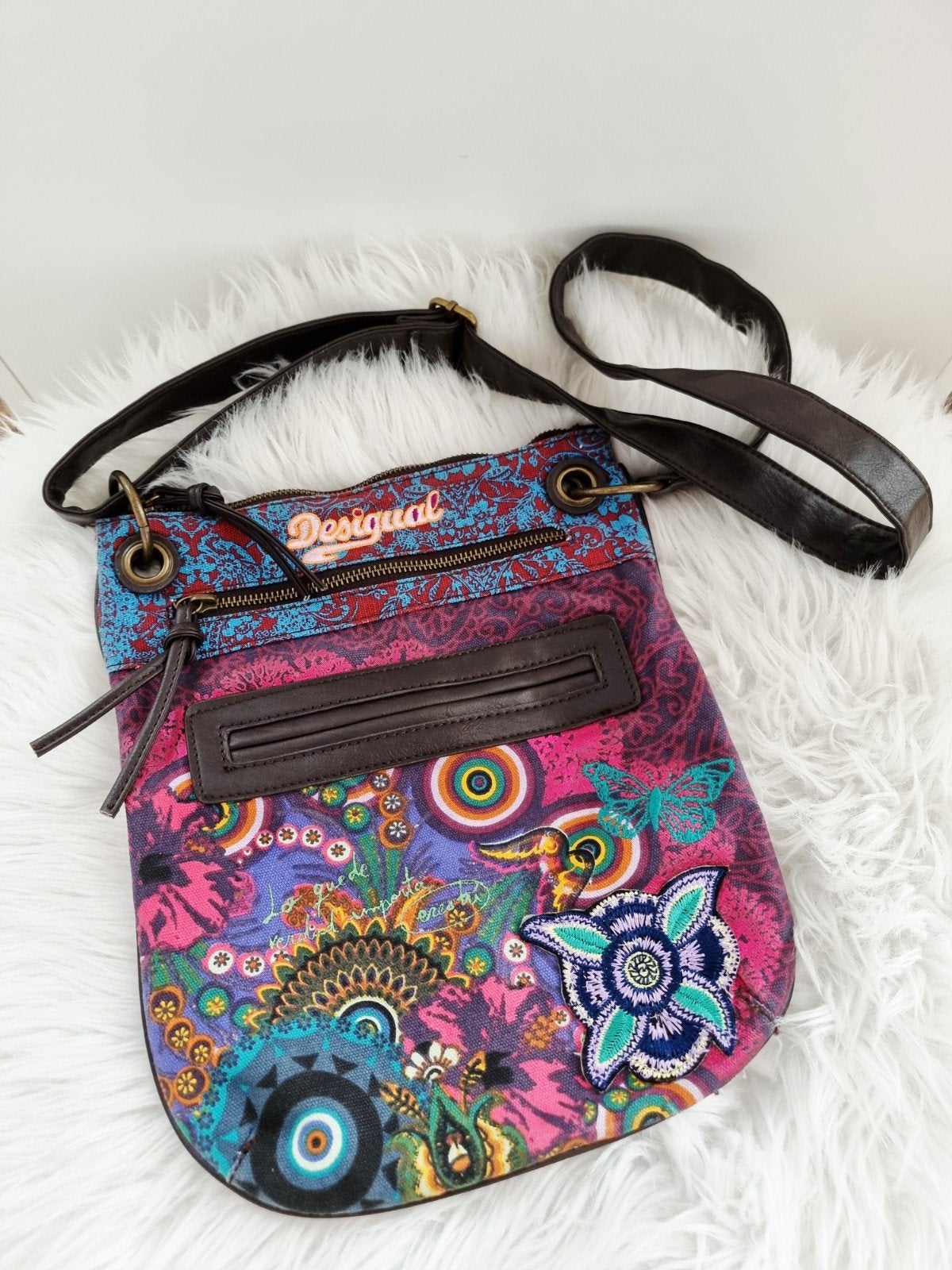 Desigual schoudertas (ZGAN), Sieraden, Tassen en Uiterlijk, Ophalen of Verzenden, Zo goed als nieuw, Overige kleuren, Schoudertasje