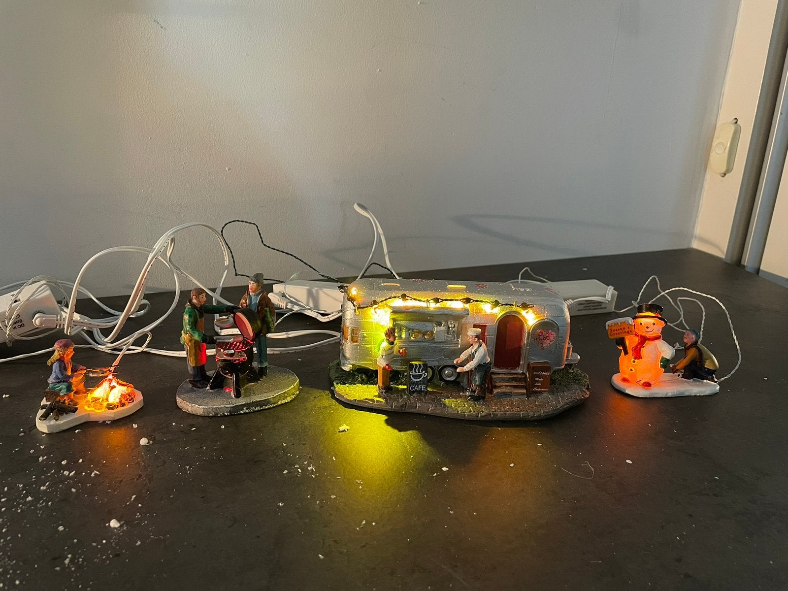 Kerstdorp artikelen met verlichting, Ophalen of Verzenden, Zo goed als nieuw