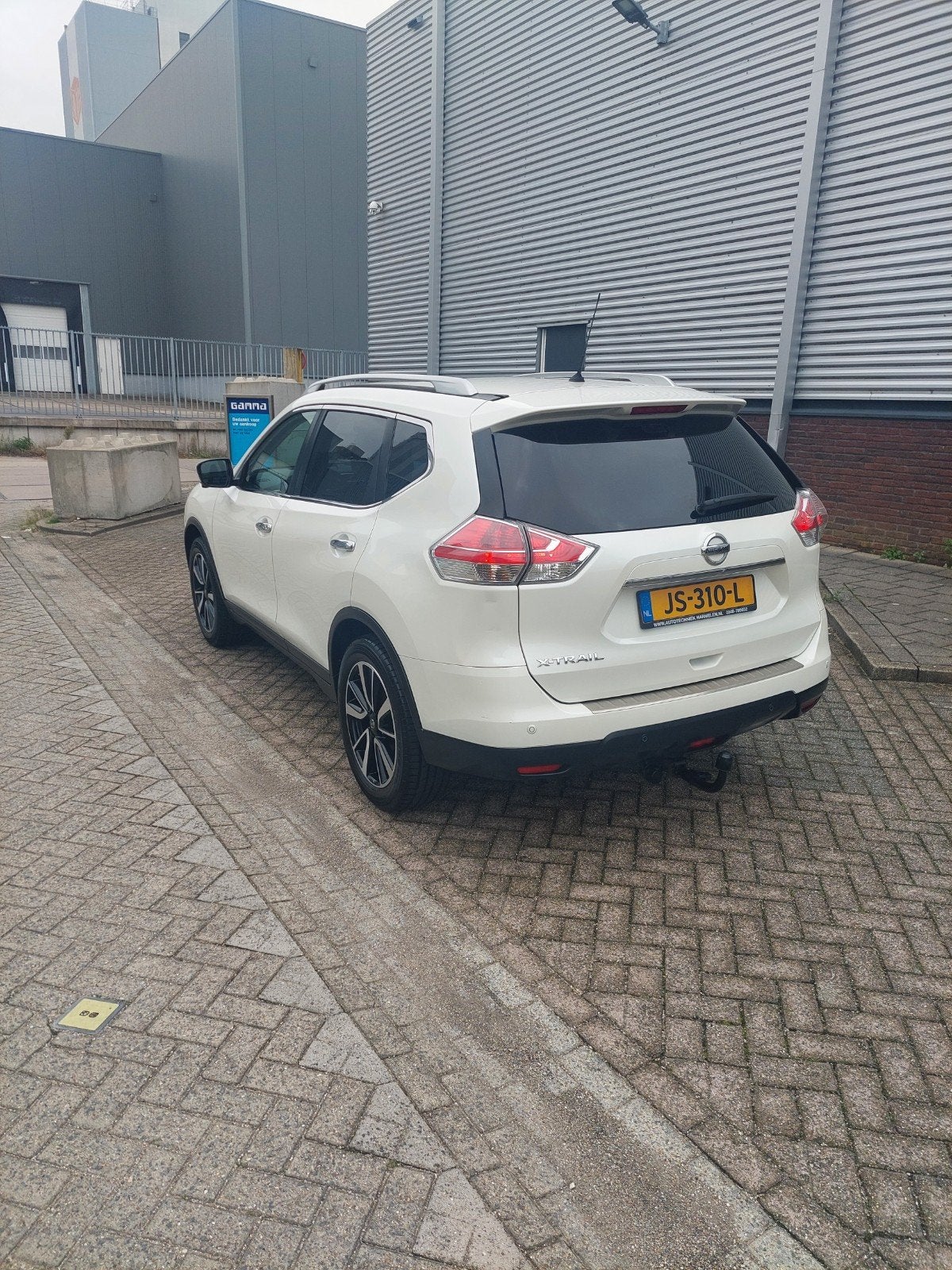 Nissan X-Trail 1.6 Dig-t 163pk 7pl. 2016 Wit, Voorwielaandrijving, 1800 kg, Zwart, 4 cilinders