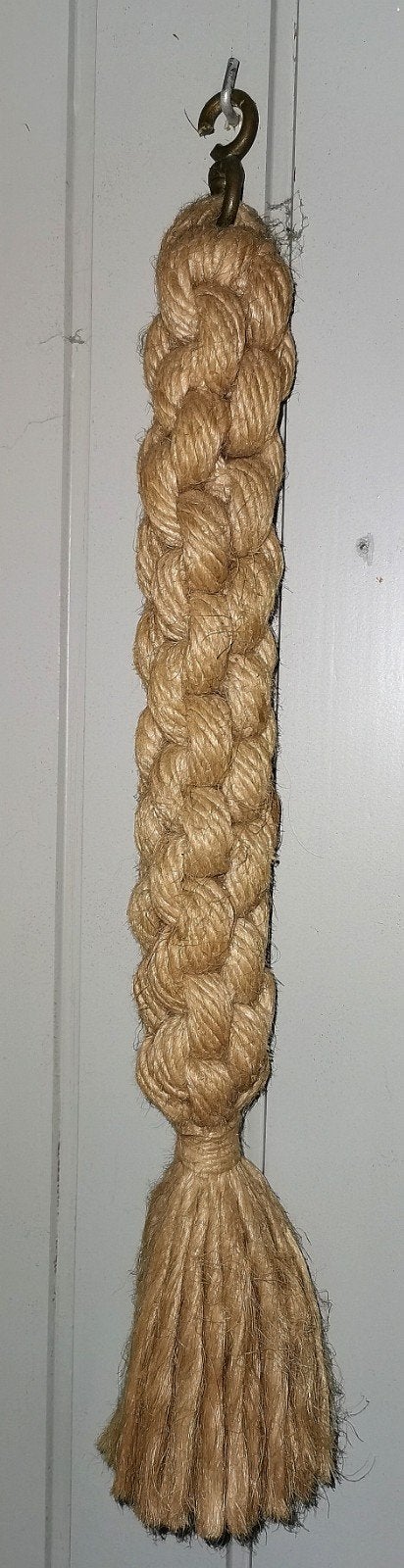 Decoratieve gevlochten touw kwast, Ophalen