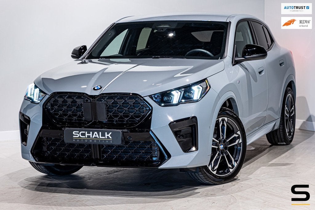 BMW X2 SDrive20i|M-sport|H&K|Memory|Fiscaal aantrekkelijk, Auto's, BMW, X2, Zwart, Origineel Nederlands, Bedrijf