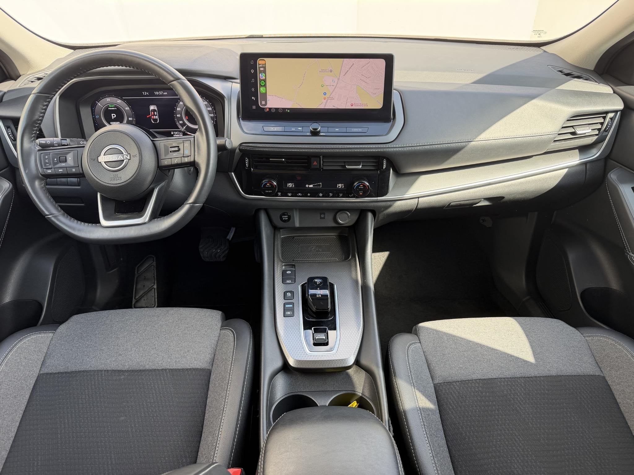 Nissan Qashqai 1.5 e-Power N-Connecta / Facelift / Navigatie, Auto's, Nissan, Gebruikt, 190 pk, 2 kWh, Wit