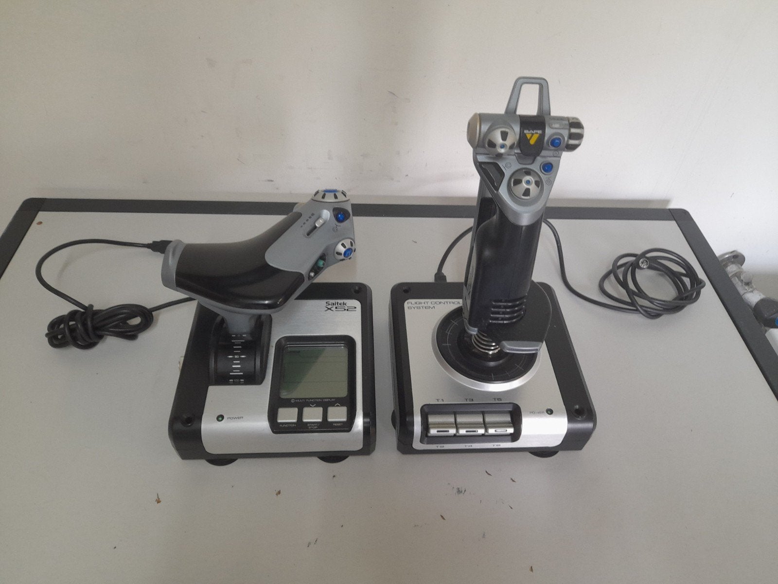 Logitech G Saitek X52 Flight Control System, Ophalen of Verzenden, Gebruikt, Logitech