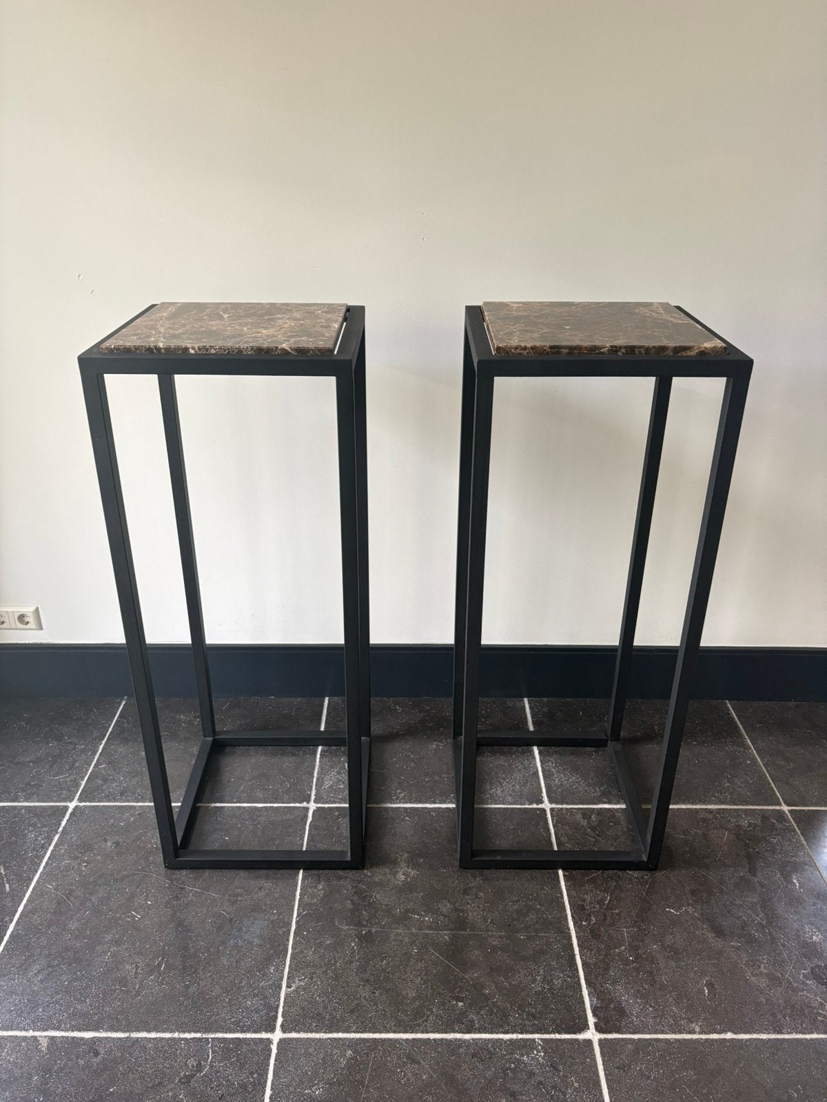 Twee prachtige zuilen met marmer look blad. 120x40x40, Huis en Inrichting, Woonaccessoires | Zuilen en Pilaren, Ophalen, Zo goed als nieuw