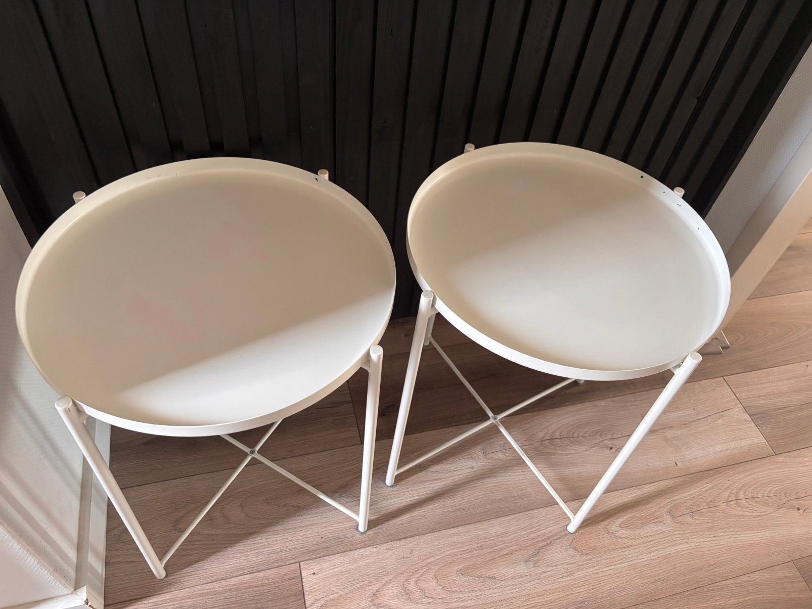 2x ikea bijzettafel, Minder dan 55 cm, Rond, Zo goed als nieuw, Ophalen