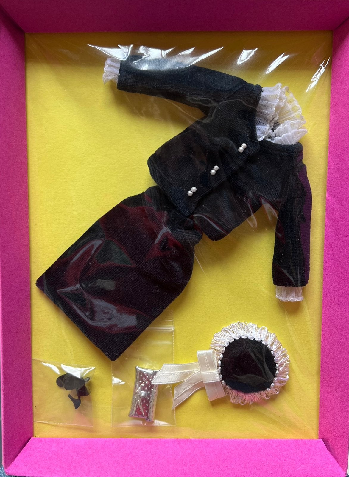 Vintage Barbie Japanese Exclusive Zwart Ensemble repro, Ophalen of Verzenden, Zo goed als nieuw