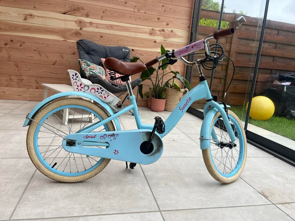 Sweetie kinderfiets 18 inch - Goede staat, handgrepen stuk, Fietsen en Brommers, Fietsen | Kinderfietsjes, Ophalen, Gebruikt, Terugtraprem