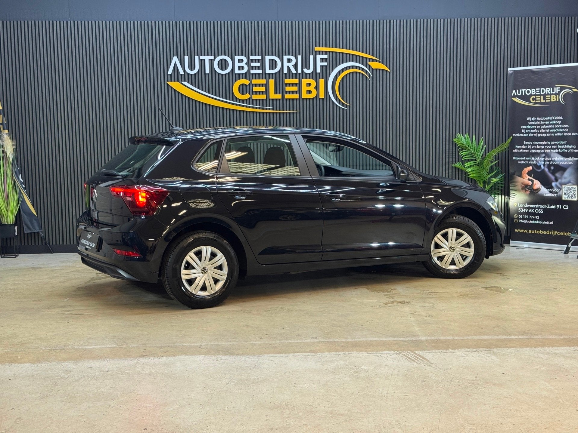 Volkswagen POLO 1.0 MPI Polo 2022 BLACK ED.|LANE/FRONTASSIST, Auto's, Dealer onderhouden, Stof, Gebruikt, Zwart