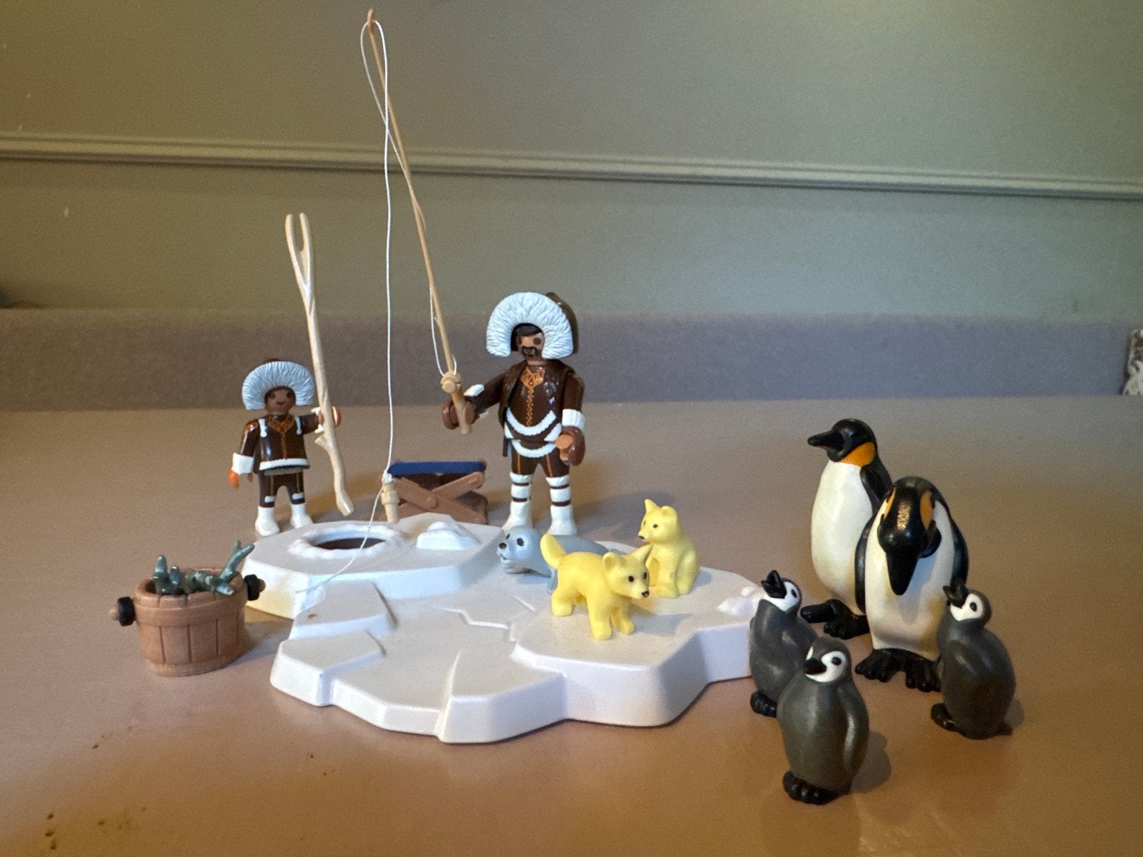 Playmobil Inuit met iglo, pinguïns en zeehond, Ophalen of Verzenden, Gebruikt, Jongen of Meisje