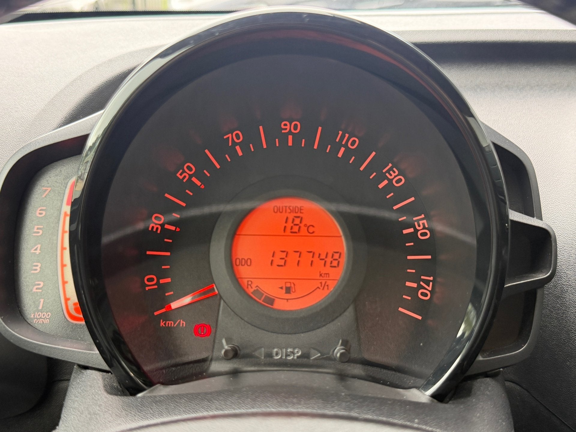 Peugeot 108 1.0 e-VTi Allure|PDC|Airco, Auto's, Voorwielaandrijving, Gebruikt, Euro 6, 4 stoelen