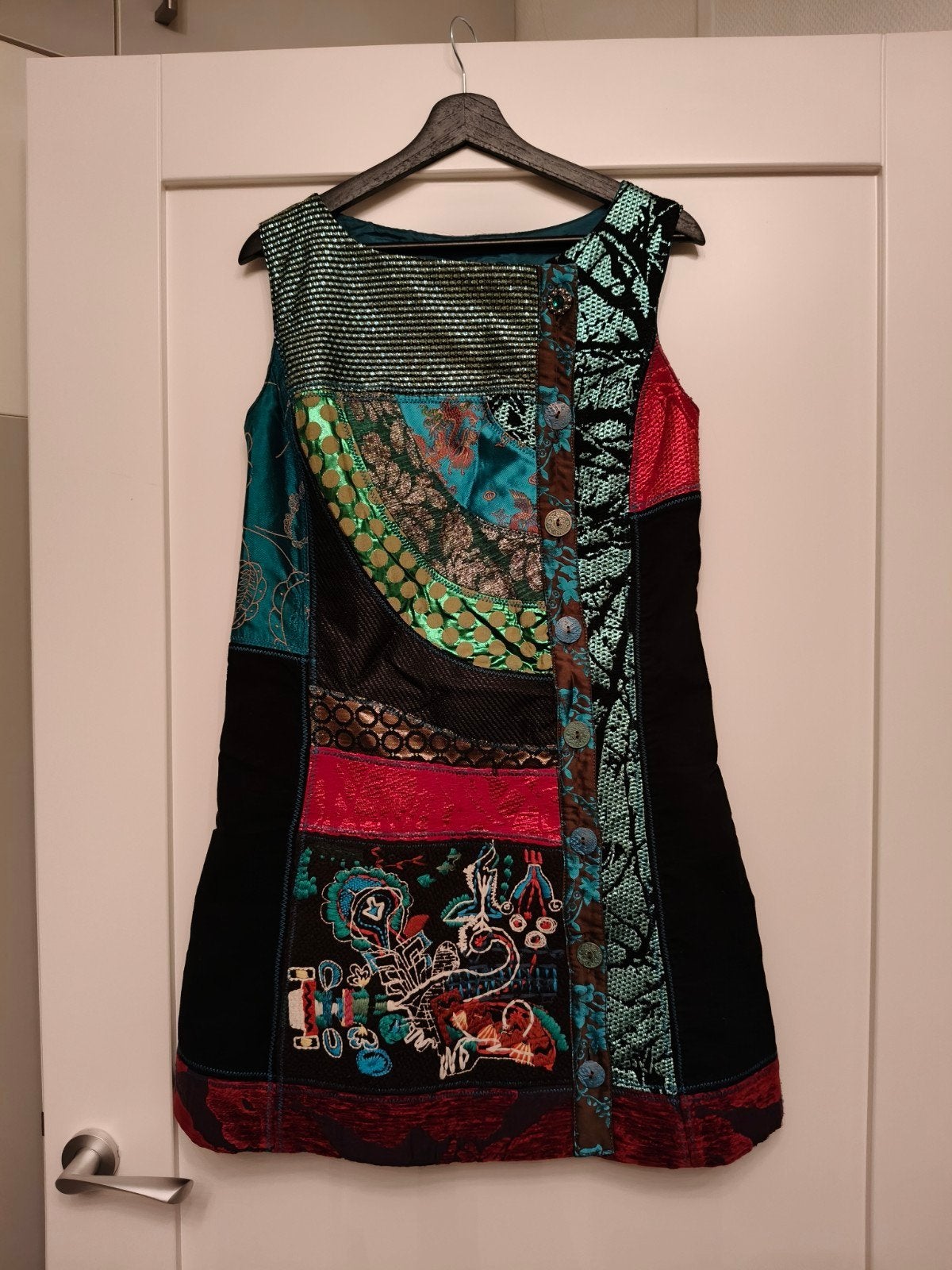 Desigual jurk met patchwork en borduursels - Maat 42, Meerkleurig, Maat 42/44 (L), Ophalen of Verzenden, Zo goed als nieuw