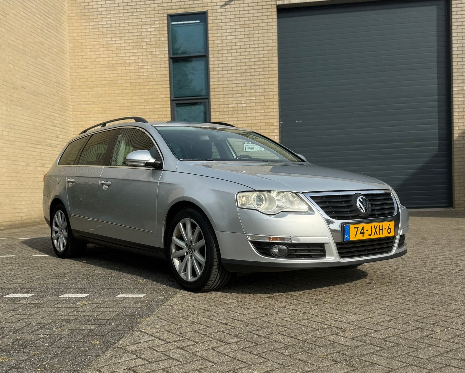 Volkswagen Passat 1.8 Tfsi 118KW Variant 2009 Grijs NW APK, Auto's, Volkswagen, Stof, 4 cilinders, 160 pk, 1434 kg